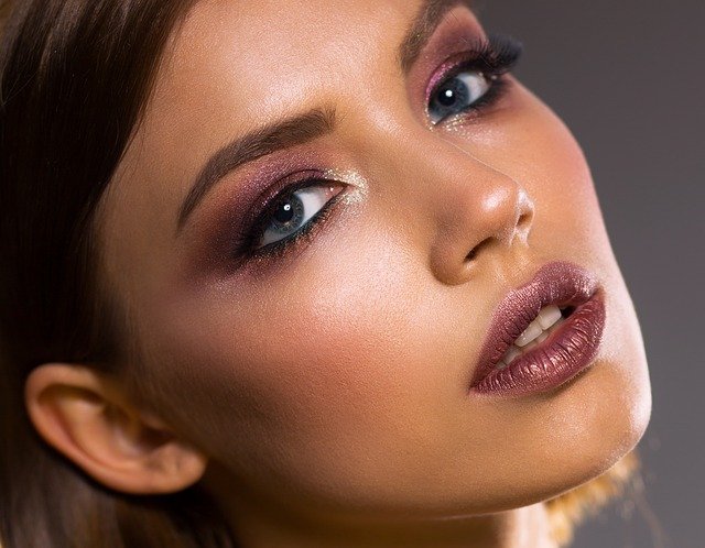 Retinol jak stosować w pielęgnacji?